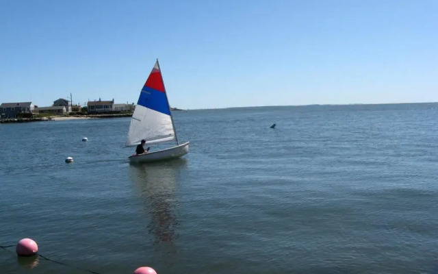 Saybrook Manor House, Walk to Cove Beach!