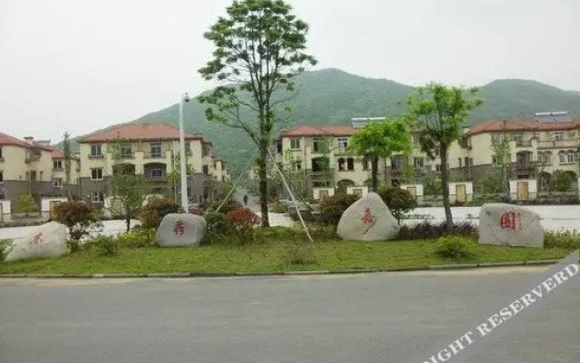 Xinya Ju
