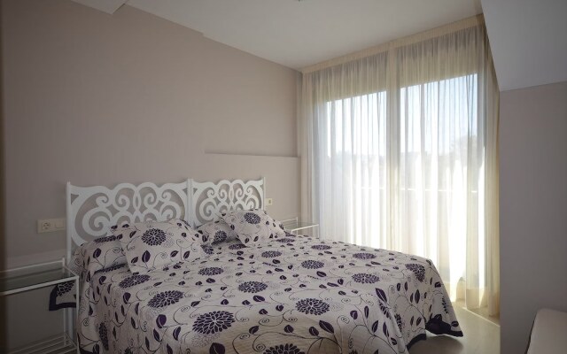 Apartamentos Santa María
