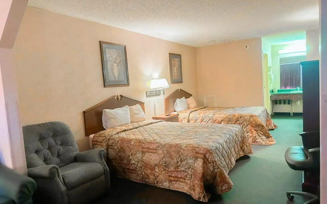 OYO Hotel East Macon I-75