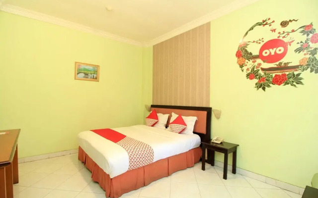 OYO 233 Hotel Global Inn