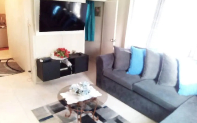 Doug Manor 2bedroom Apartment