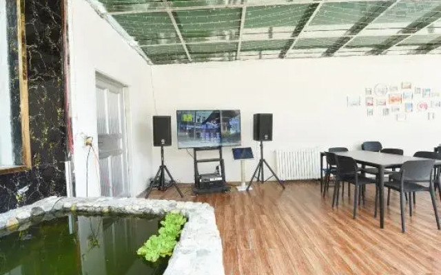 Jiayuan Holiday Hotel
