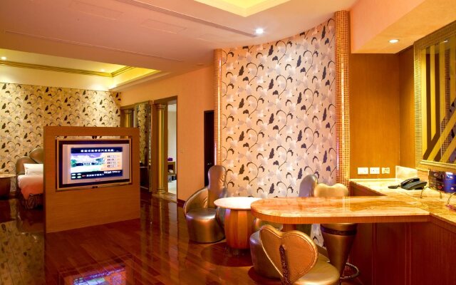 Royal Group Motel Ming Chen Branch