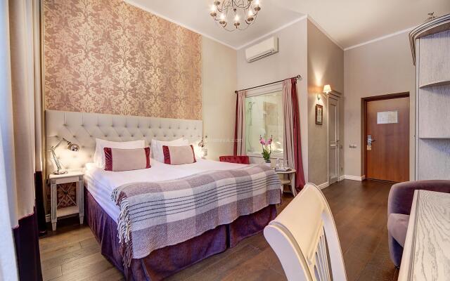 Pushka Inn Hotel