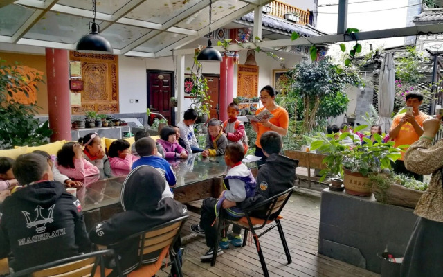 Dali Ting Ongoing Inn