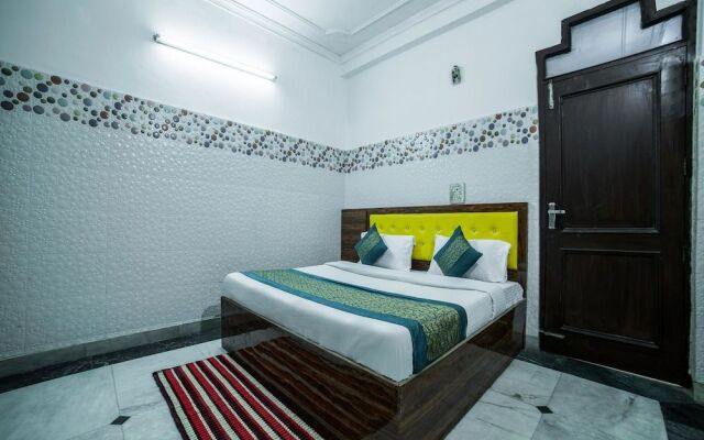 OYO 13730 Hotel Balram
