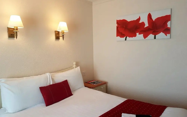 Lord Hill Hotel