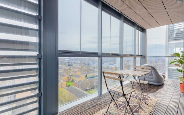 Quirky 1BD Flat W/gym & City Views Dalston!