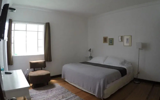Distrito Condesa Rooms and Studios