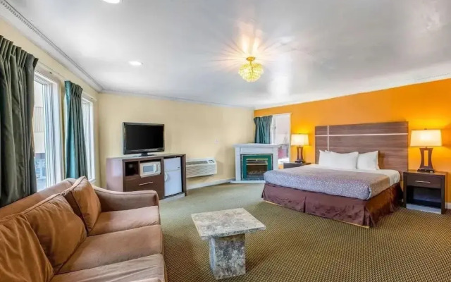 Econo Lodge Boardwalk