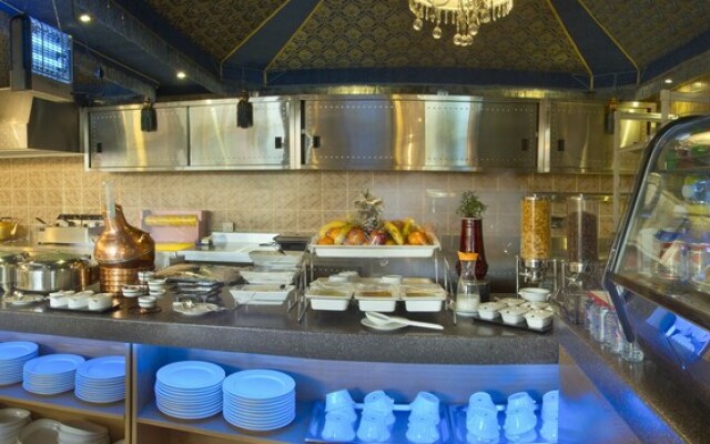 Al Farhan Hotel Suites (Al Salam)