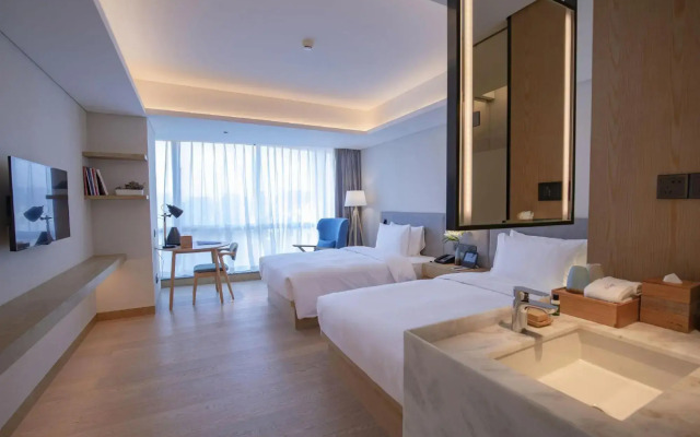 Joy City Hotel & Apartment