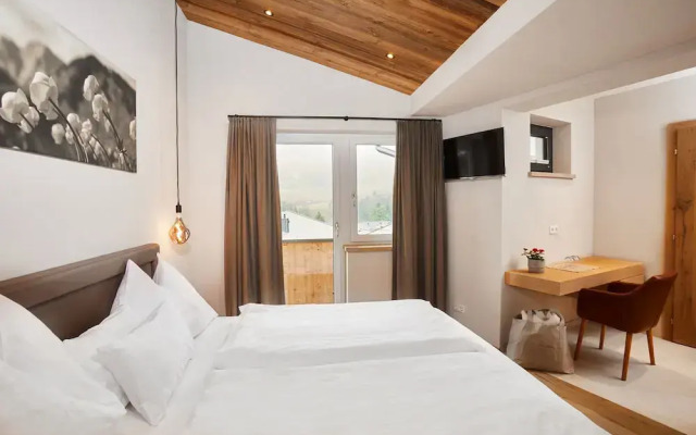 Home Suite Home