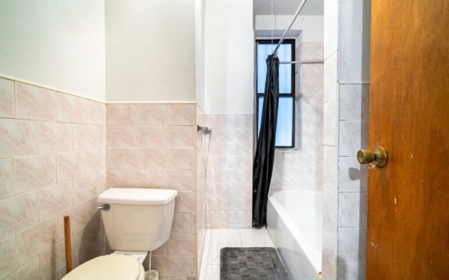 Eastern Parkway Guest House