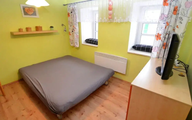 Comfy Holiday Home near Forest in Medenec