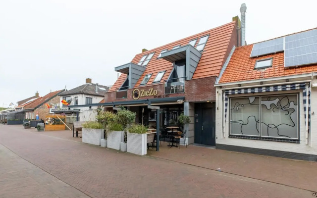 Romantic Stay Near Zoutelande