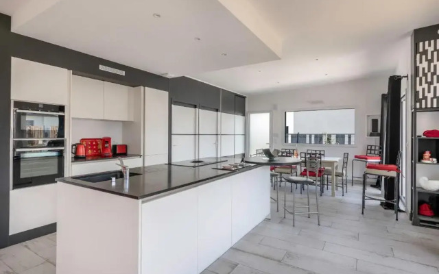 Maison moderne pour 4 personnes a Saint-Gildas-de-Rhuys