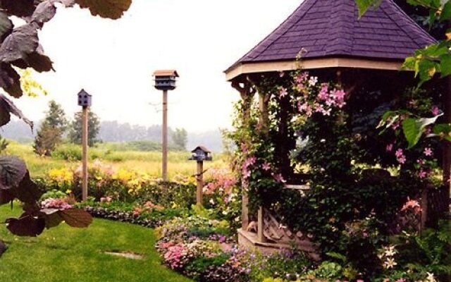 Annie's Garden Bed & Breakfast