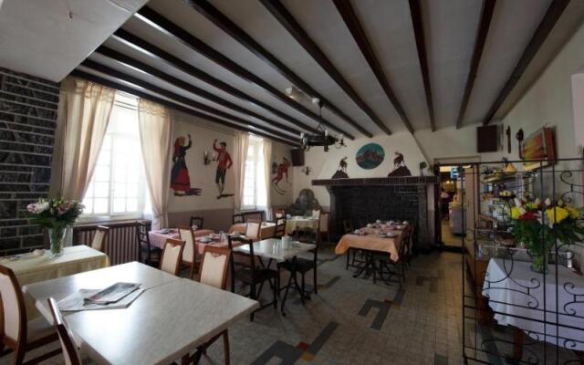 Logis Hotel De France