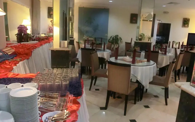 Al Nakheel Hotel Apartments