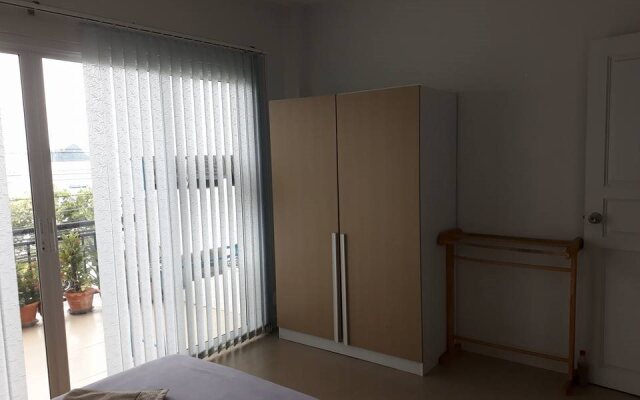 Omstay Guesthouse