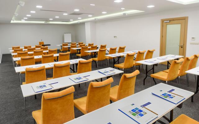 Holiday Inn Express Istanbul Altunizade by IHG