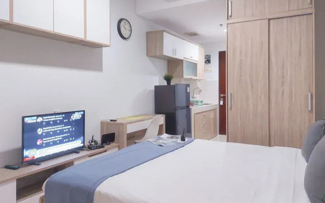 Modern and Comfy Studio Apartment Springwood Residence Tangerang