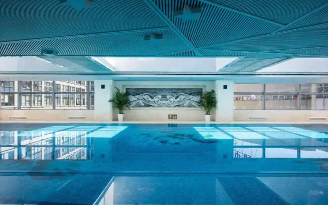 Holiday Inn Beijing Focus Square by IHG