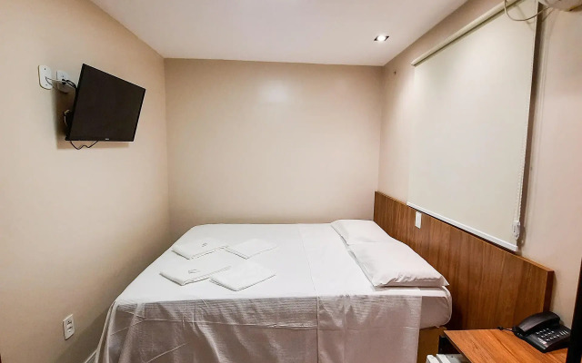 Hub Hotel