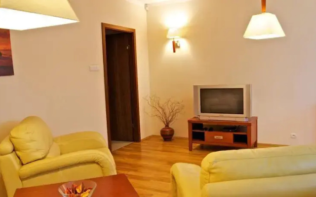 Apartamenty Rezydencja Pod Świerkami - SunSeasons24