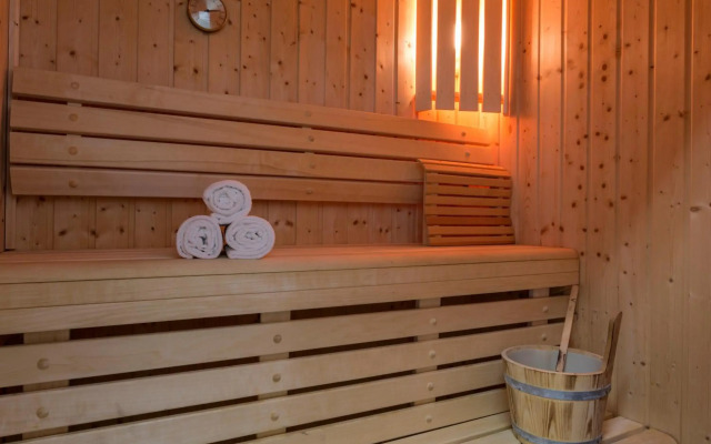 Kosmoplaz Beach Hotel