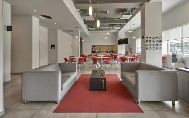 City Express Junior Leon Centro De Convenciones