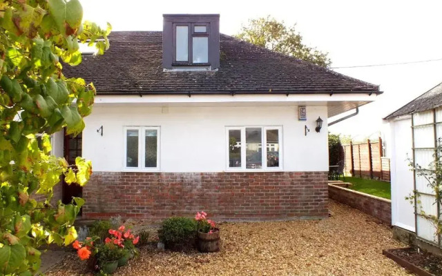 Shaftesbury Modern Annexe