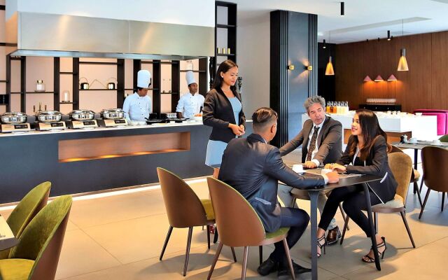 Novotel Convention And Spa