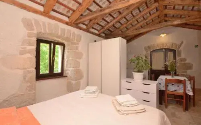 House Nadija