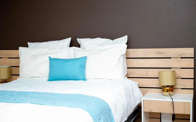 Urban Oasis Apartments at Freedom Plaza