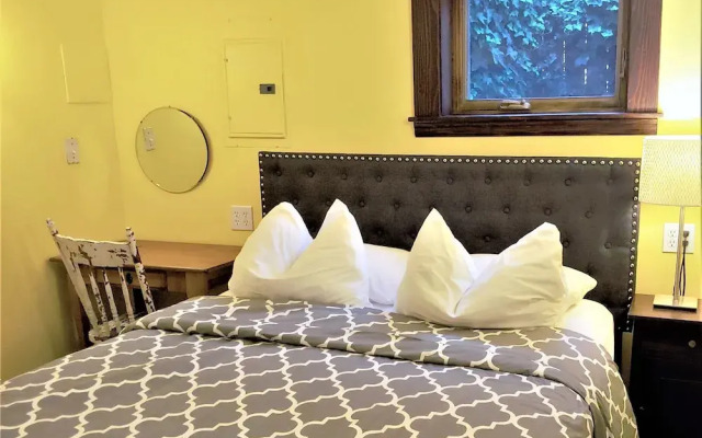 Bluebird Guesthouse