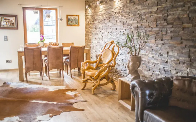 Downtown Suite Alpi near Garmisch-Partenkirchen Ski Resort