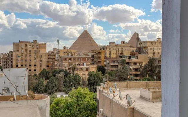 Saray Pyramids & Museum View Hotel