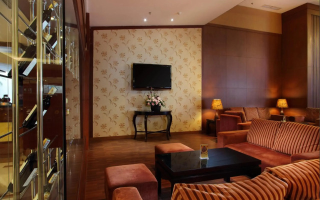 Best Western Mangga Dua Hotel and Residence