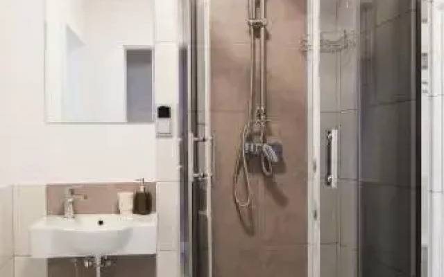 Kraków Cosy 3 room 2 bathroom Old Town