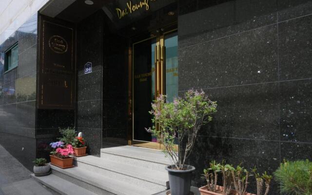 Daeyoung Hotel Myeongdong