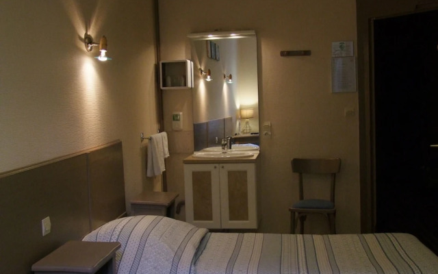 Hôtel Restaurant Saint Melaine