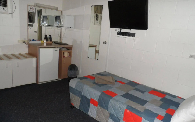 Oakey Motel