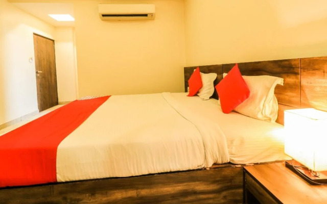 OYO 24808 Padmawati Palace