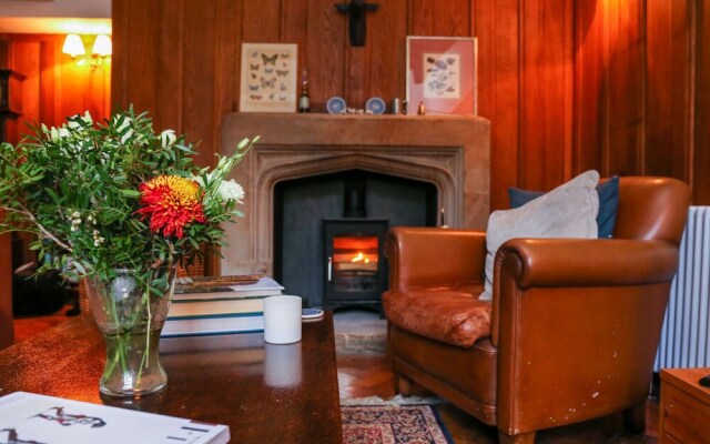 141 the Hill, Burford, Burford
