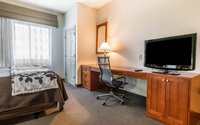 Sleep Inn & Suites