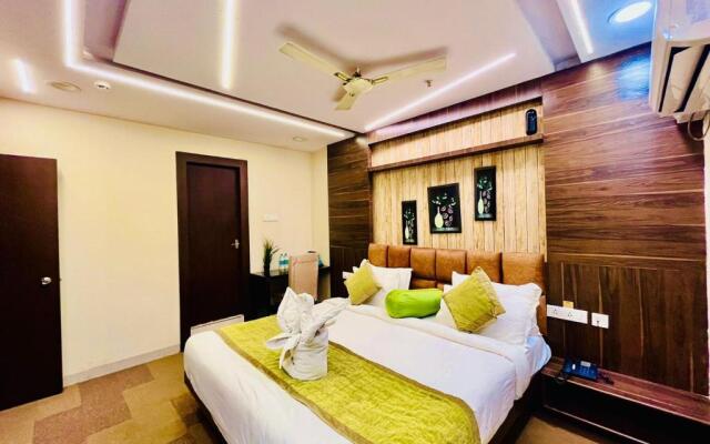 Hotel SM Deccan Park Near Rajiv Gandhi International Airport