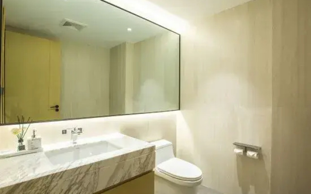 Yunlu Hotel (Southwest International Trade City, Guanshanhu District, Guiyang)